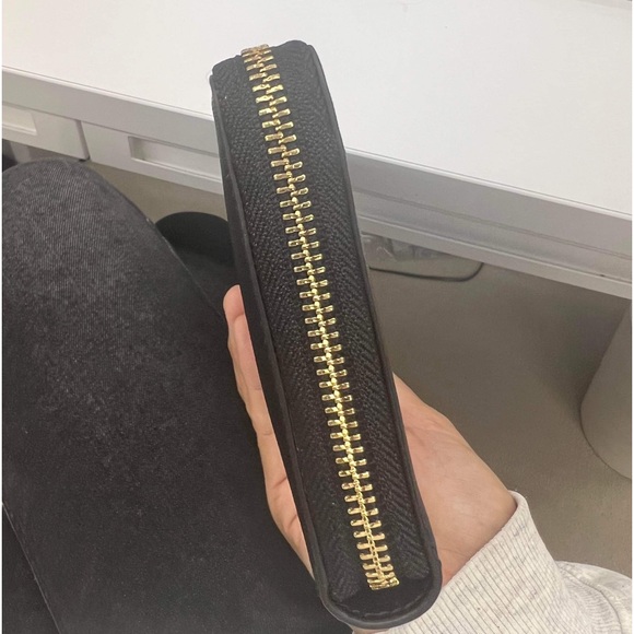 New Black Tory Burch Wallet - Picture 5 of 9